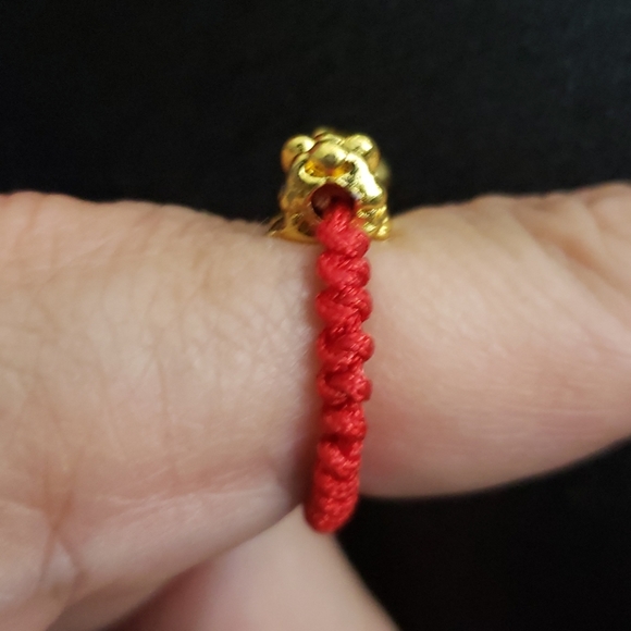 ๐ง NWT Feng Shui Piyao Red Ring Mantra Kabbalah - Picture 8 of 8